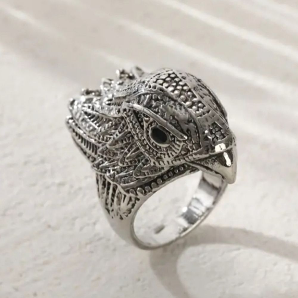 Vintage Punk Eagle Head Ring